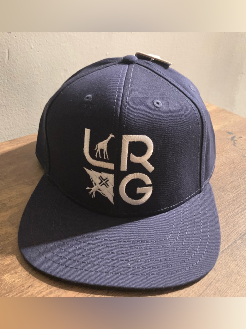 Lrg hat